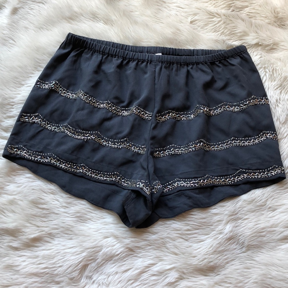 Embellished flowy shorts